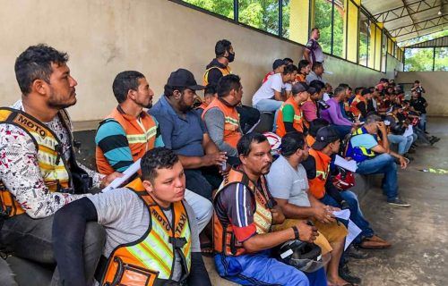 Em Iranduba, 360 mototaxistas são beneficiados com equipamentos de segurança