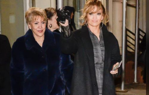 Jennifer Lopez revela que apanhava da mãe