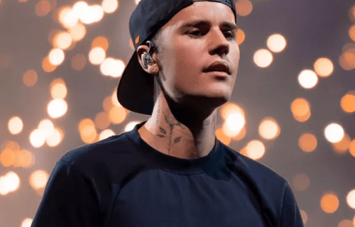Justin Bieber adia shows de turnê por problemas de saúde
