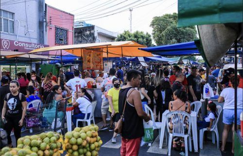 ‘Arte Pela Cidade’ inicia terceira fase na feira da Aparecida