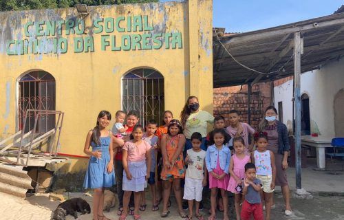 Projeto leva crianças da periferia para visitação e formação em espaços culturais