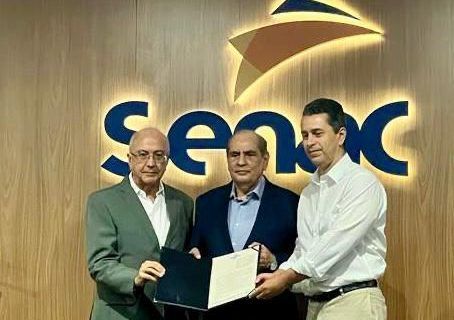 Sebrae e CNC firmam parceria para fomentar empreendedorismo no AM