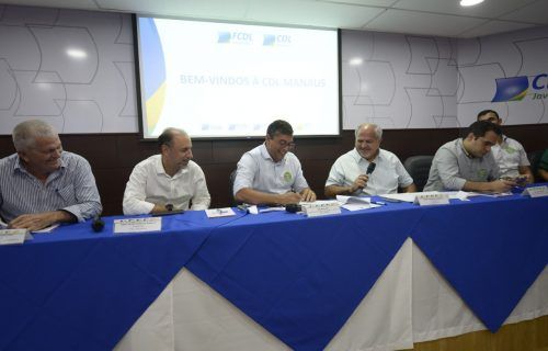 Wilson Lima apresenta plano de governo a integrantes da Câmara de Dirigentes Lojistas