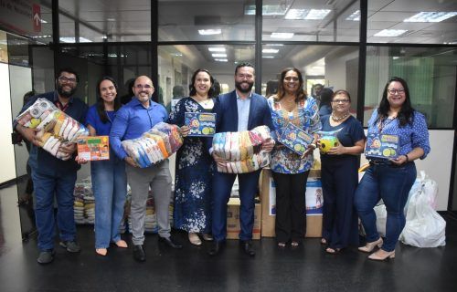 Sindsemp-AM doa cestas básicas e kits de higiene na ação ‘Amigo Solidário 2022’
