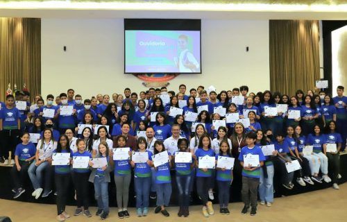 TCE-AM certifica 110 estudantes participantes do programa Ouvidoria Estudantil