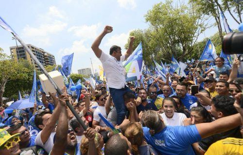 Wilson encerra campanha em Manaus