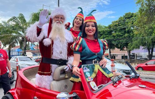 Com direito à caravana, Papai Noel chega ao Sumaúma e inaugura a decoração inédita “Um Mundo de Natal”