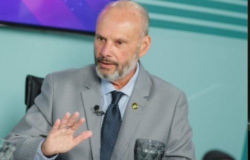 Conselheiros do TCE-AM palestram na Espanha e no Egito