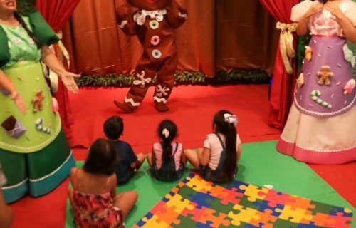 Mundo Encantado do Natal: 'Casa do Biscoito’ e ‘Fábrica do Papai Noel’ são destaques