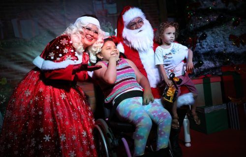 'Natal Itinerante' espalha a magia natalina pelos bairros de Manaus