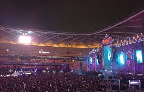 Pump Black Party leva multidão à Arena da Amazônia