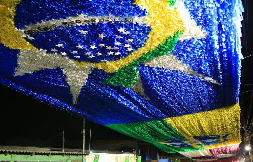 ‘Ruas da Copa’ em Manaus terão transmissão simultânea dos jogos da Seleção