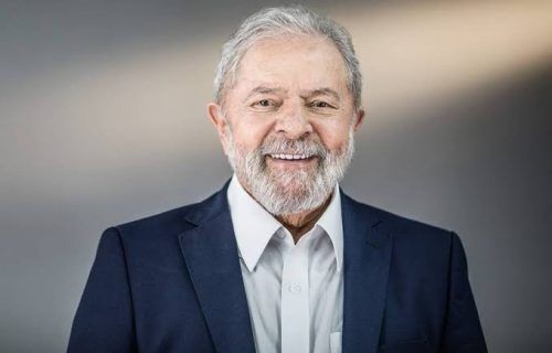 Lula deseja feliz Natal ao país
