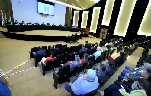 TCE-AM fecha 2022 com selo diamante de transparência