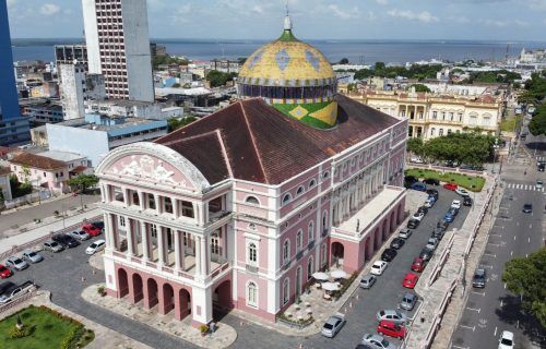 Teatro Amazonas suspende programação do dia 16 a 20 de fevereiro