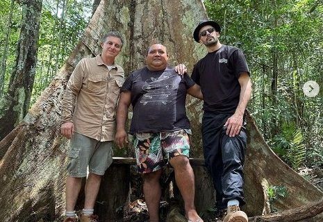 Luciano Huck conhece turismo de base comunitária no Amazonas