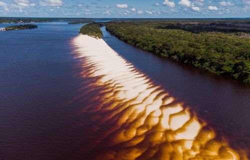 Barcelos: praias de água doce e cultura são atrativos