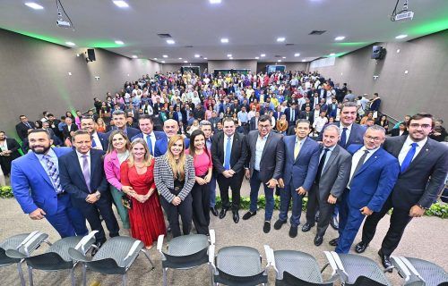 Conselheiro-ouvidor do TCE-AM participa de abertura do Feclam 2023, na Aleam