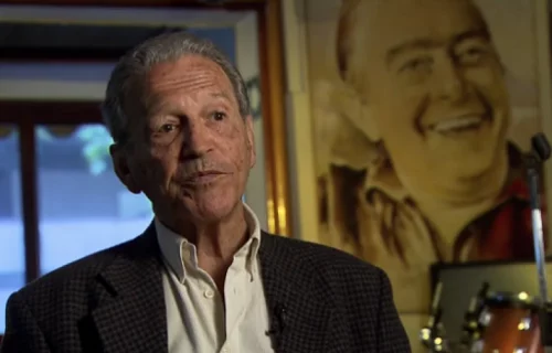 Morre Robson Gracie, aos 88 anos