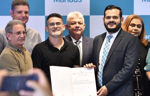 Osvaldo Cardoso toma posse como novo diretor-presidente da Manauscult