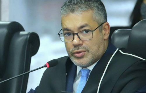 Ouvidorias do TCE-AM e Assembleia Legislativa planejam parceria para ações integradas