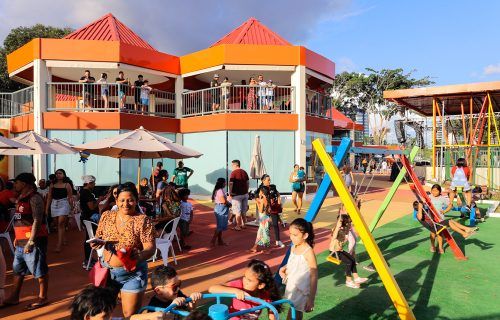 Dia multicultural na 'Casa de Praia Zezinho Corrêa'