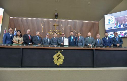 Presidente do TCE-AM participa de homenagem ao subprocurador Marco Aurélio Choy
