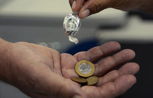 Procon-AM orienta que Lei do Troco é válida e deve ser respeitada