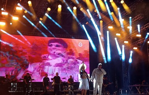 Arena Planeta Boi esquenta a disputa para o Festival de Parintins