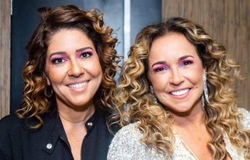 Daniela Mercury comemora 10 anos de casada na Parada LGBT+