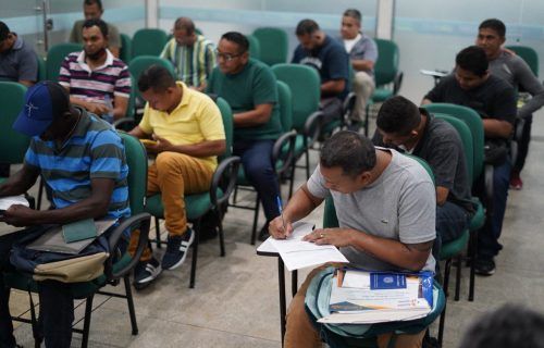 Sine Amazonas divulga 166 vagas de emprego para esta segunda-feira