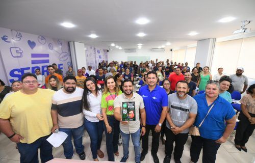 Em Manacapuru, Governo do Amazonas qualifica turismo