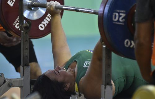 Paratleta amazonense de halterofilismo garante vaga no Parapan-Americano