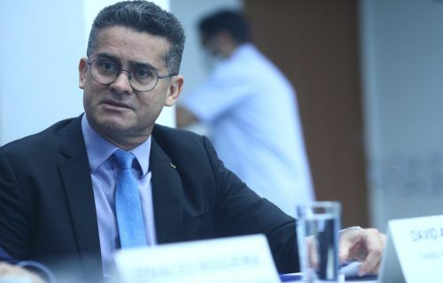 Prefeito se reúne com presidente do Senado