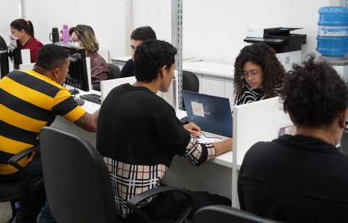 Sine Amazonas divulga 121 vagas de emprego para esta segunda-feira