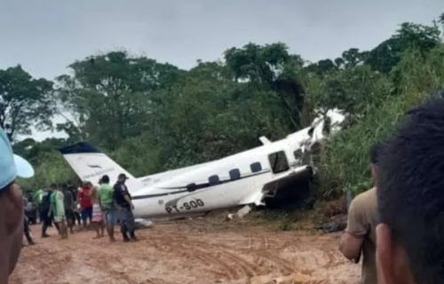 Avião cai no Amazonas e mata 14 pessoas