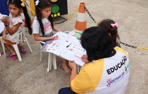 Detran-AM participa de exposição da Polícia Rodoviária Federal na Ponta Negra