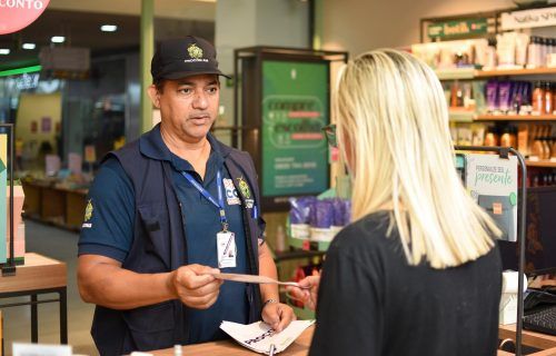 Dia do Cliente: Procon-AM realiza ação educativa de conscientização sobre os direitos do consumidor