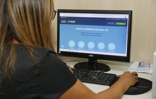 EJA: Inscrições abertas para a 3ª mobilização do Provão Eletrônico em Manaus