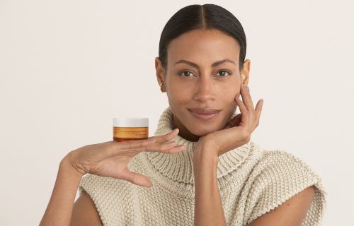 Skincare completa: marca nacional apresenta linha com vitamina C e ultraconcentração de ativos