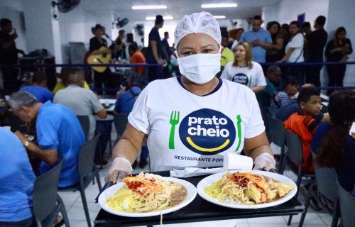 Estiagem: Em um mês, Prato Cheio serve 430 mil refeições gratuitas