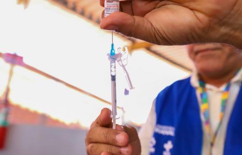 Vacina contra Covid-19 está disponível em 73 unidades