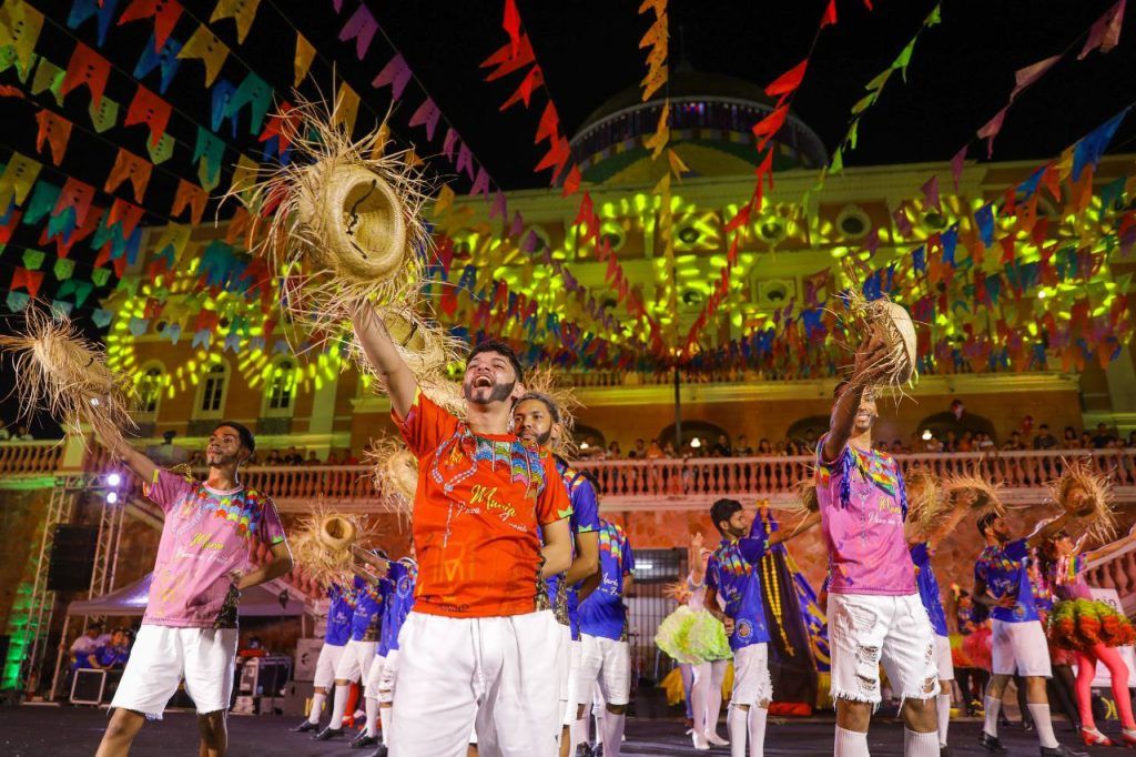 cultura_mostra_dancas_folcloricas_arquivo_03