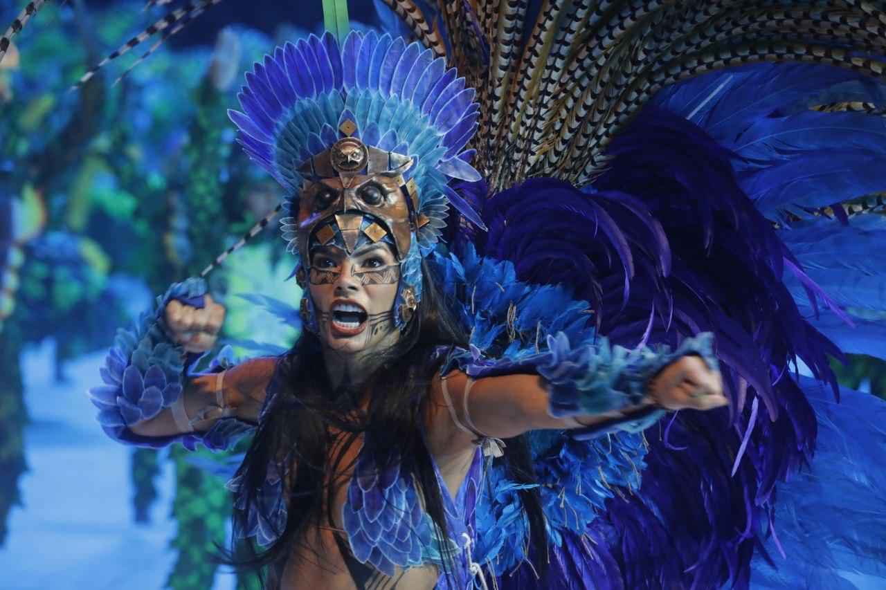 festival-de-parintins-2025-caprichoso-abre-a-terceira-noite-reverenciando-a-retomada-dos-povos-originarios-11_foto-arthur-castro-secom