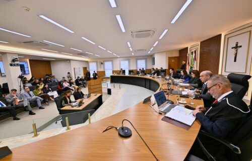 tce-am-determina-que-ex-gestor-da-emtu-de-presidente-figueiredo-devolva-r-1456-mil-aos-cofres-publicos