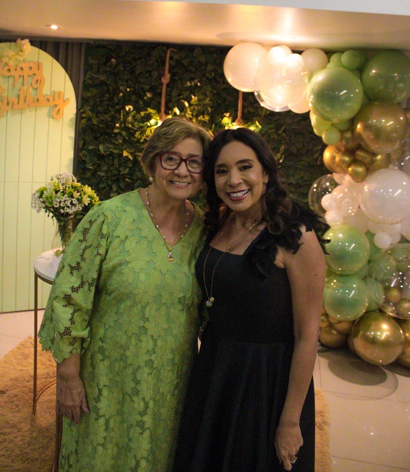 foto-8-celizia-celisia-e-carla