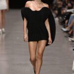 stella-mccartney-runway-spring-summer-2026-paris-fashion-week-3