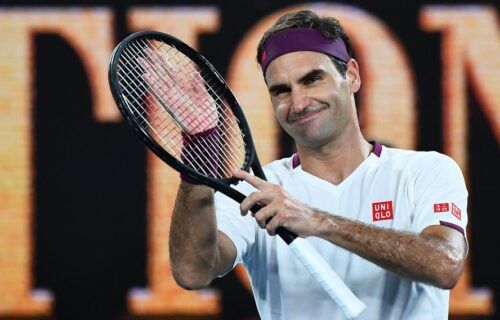 100512704-files-in-this-file-photo-taken-on-january-26-2020-switzerlands-roger-federer-celebrates-a-1