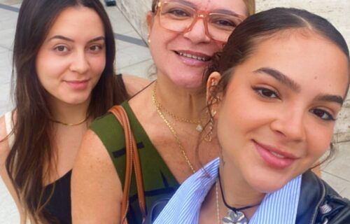 debora-maiasousa-20250511-211033-201788593