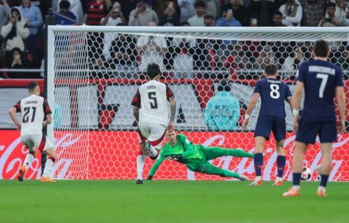 afp__20251217__88g43kd__v1__highres__fblfifaqatpsgflamengo-1920x1280